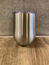 Load image into Gallery viewer, Looks like a Beauty Stemless Wine Tumbler