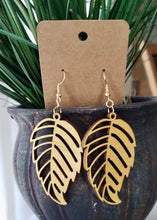 Load image into Gallery viewer, Meadow Leaf Earrings