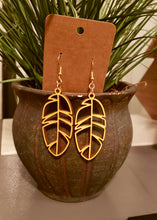 Load image into Gallery viewer, Blossom Leaf Earrings