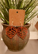 Load image into Gallery viewer, Wren Leaf Earrings