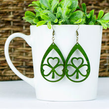 Load image into Gallery viewer, St- Patties Day Earrings